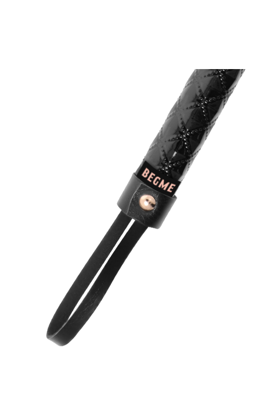 BEGME - BLACK EDITION FLOGGER IN PELLE VEGANA
