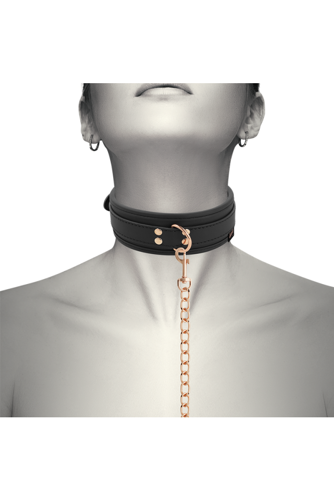 COQUETTE CHIC DESIRE - COLLANA IN PELLE FANTASIA VEGANA CON CINTURINO E FODERA IN NEOPRENE