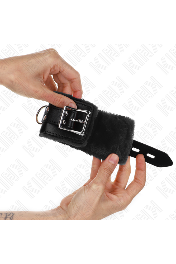 KINK - RESISTENZA DA POLSO IMBOTTITA IN PELLICCIA NERA CON CINTURA NERA REGOLABILE 17-29 CM X 6 CM