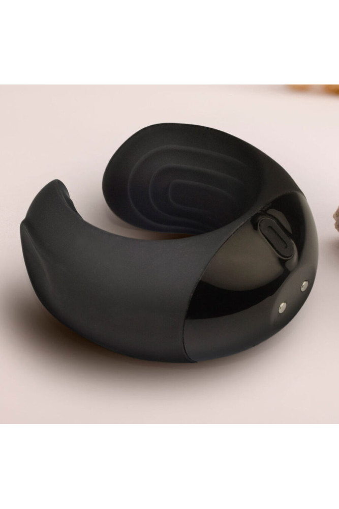 ROCKS-OFF - ECHO BLACK VIBRATORE MASTURBATORE