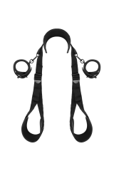 FETISH SUBMISSIVE - POSIZIONE A GAMBE APERTE CON MANETTE FODERA IN NOPRENE