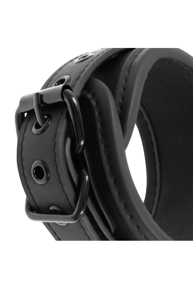 FETISH SUBMISSIVE - POSIZIONE A GAMBE APERTE CON MANETTE FODERA IN NOPRENE