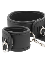 FETISH SUBMISSIVE - COLLANA E MANETTE IN PELLE VEGANA CON FODERA IN NOPRENE