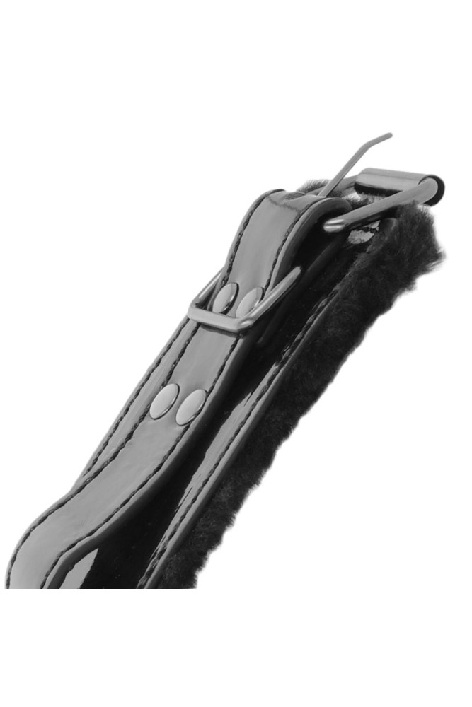 DARKNESS - MANETTE NERE REGOLABILI IN PELLE CON LUCCHETTO