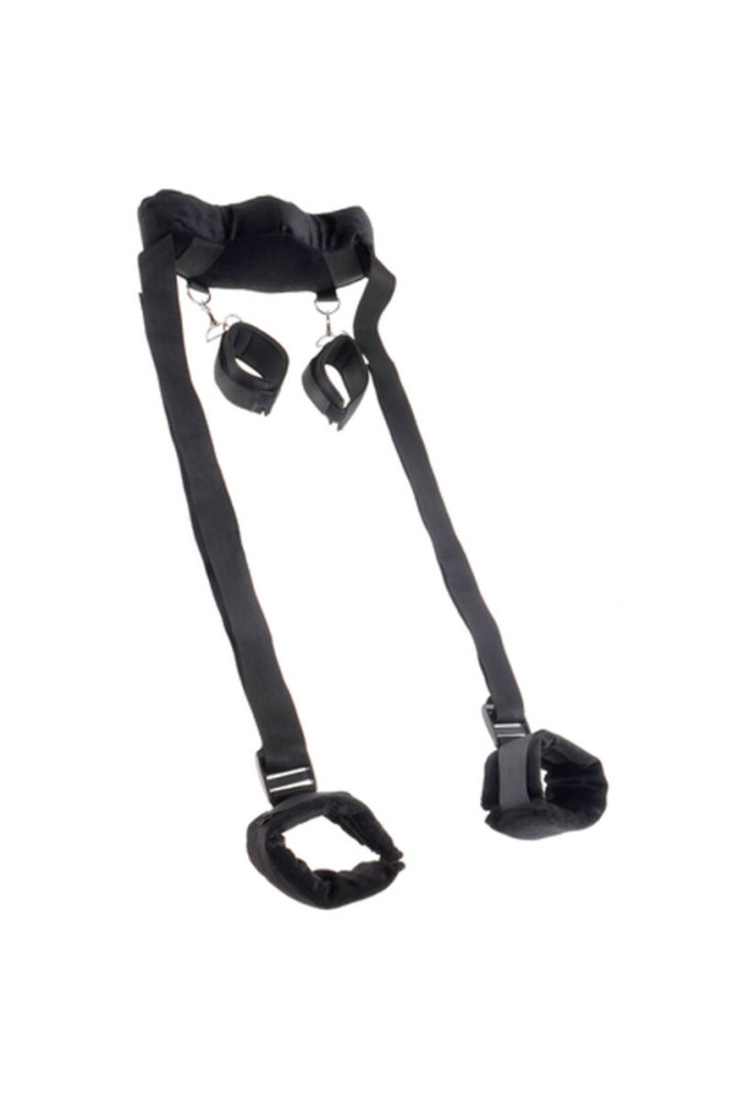 FETISH FANTASY SERIES - MASTER IN POSIZIONE CON POLSINI