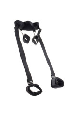 FETISH FANTASY SERIES - MASTER IN POSIZIONE CON POLSINI